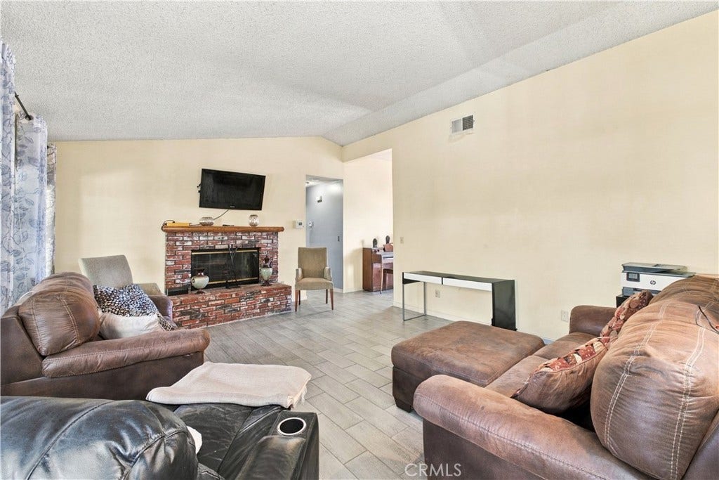 25414 Kalmia, Moreno Valley, CA 92557 25414 Kalmia, Moreno Valley, CA 92557