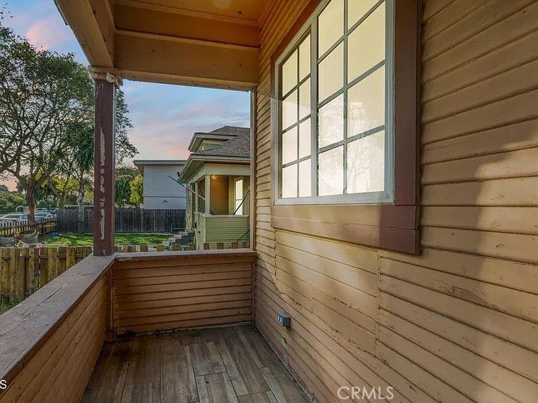 435 W 1st Street, #1, Oxnard, CA 93030 435 W 1st Street, #1, Oxnard, CA 93030