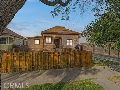 435 W 1st Street, #1, Oxnard, CA 93030 435 W 1st Street, #1, Oxnard, CA 93030
