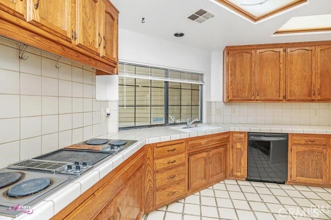 9708 White Oak Drive, #1, Bakersfield, CA 93311 9708 White Oak Drive, #1, Bakersfield, CA 93311