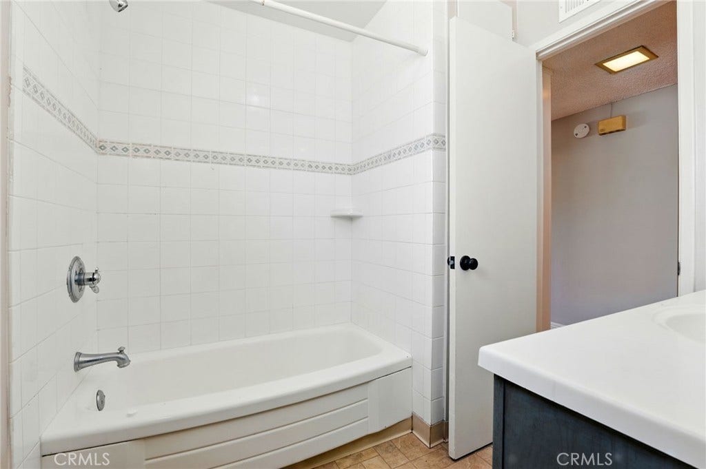 413 E Bradrick Drive, #1, Carson, CA 90745