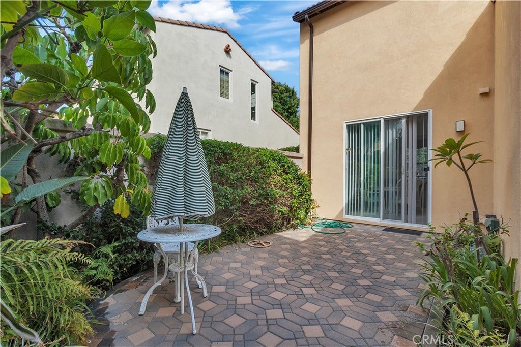 101 Waterman, #153, Irvine, CA 92602 101 Waterman, #153, Irvine, CA 92602