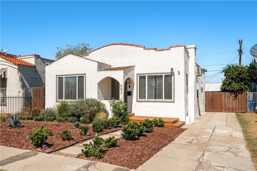 Property photo for 607 W 111th Place, Los Angeles, CA