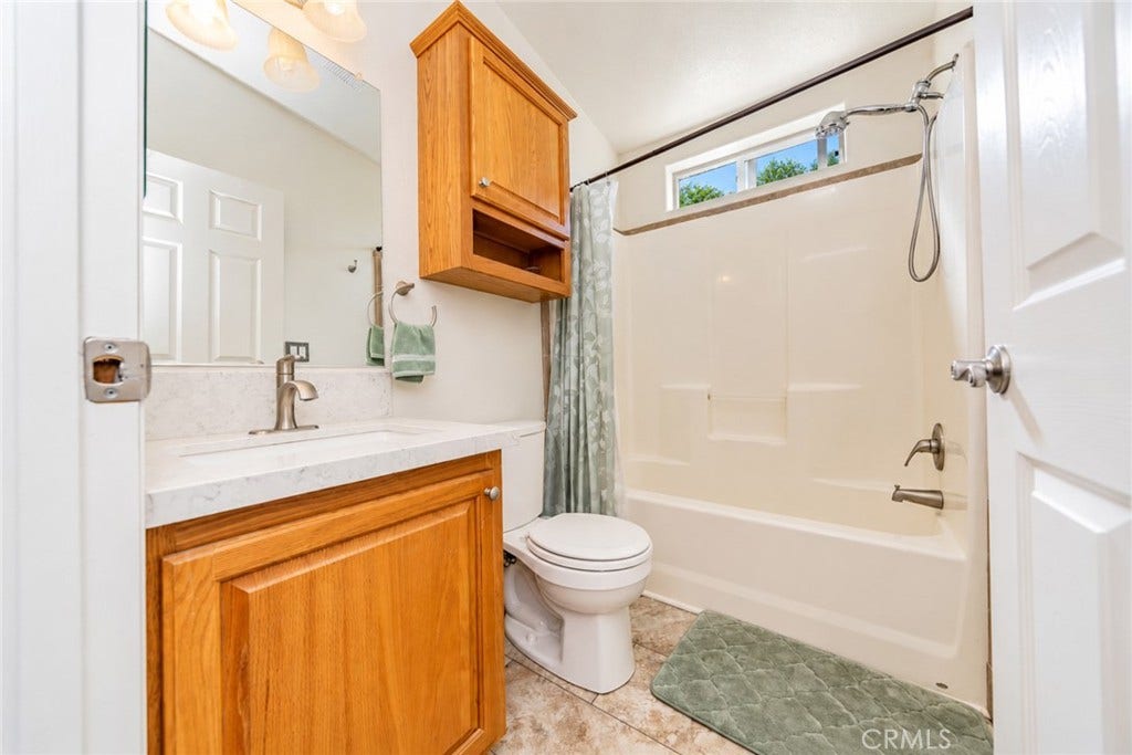22241 Nisqually Road, #85, Apple Valley, CA 92308 22241 Nisqually Road, #85, Apple Valley, CA 92308