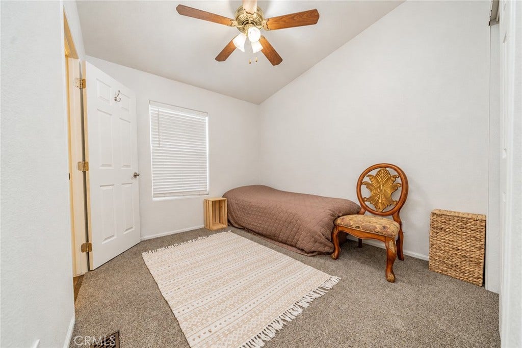 22241 Nisqually Road, #85, Apple Valley, CA 92308 22241 Nisqually Road, #85, Apple Valley, CA 92308