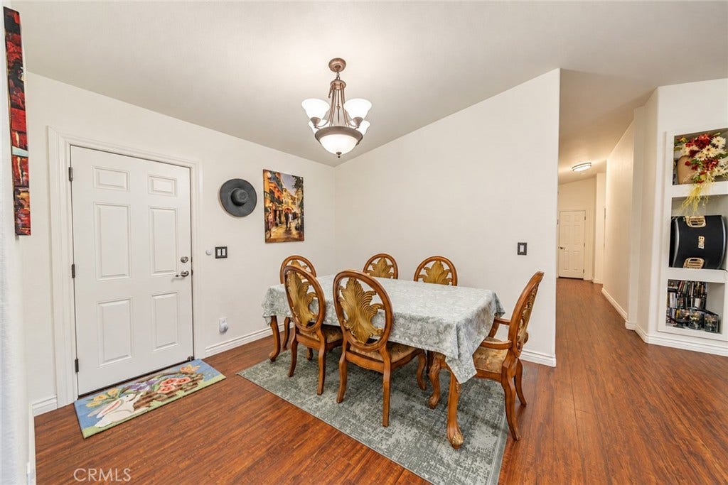 22241 Nisqually Road, #85, Apple Valley, CA 92308 22241 Nisqually Road, #85, Apple Valley, CA 92308