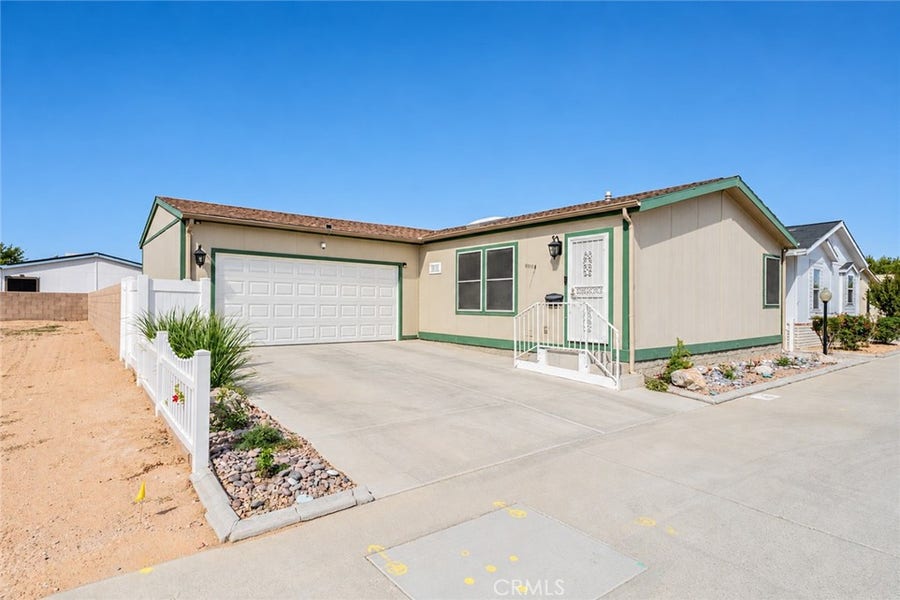 Property photo for 22241 Nisqually Road, #85, Apple Valley, CA