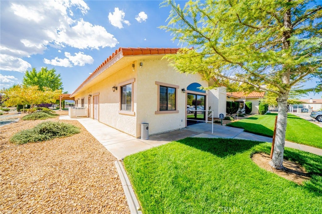 22241 Nisqually Road, #85, Apple Valley, CA 92308 22241 Nisqually Road, #85, Apple Valley, CA 92308