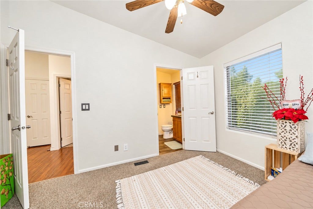22241 Nisqually Road, #85, Apple Valley, CA 92308 22241 Nisqually Road, #85, Apple Valley, CA 92308