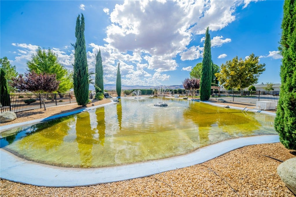 22241 Nisqually Road, #85, Apple Valley, CA 92308 22241 Nisqually Road, #85, Apple Valley, CA 92308