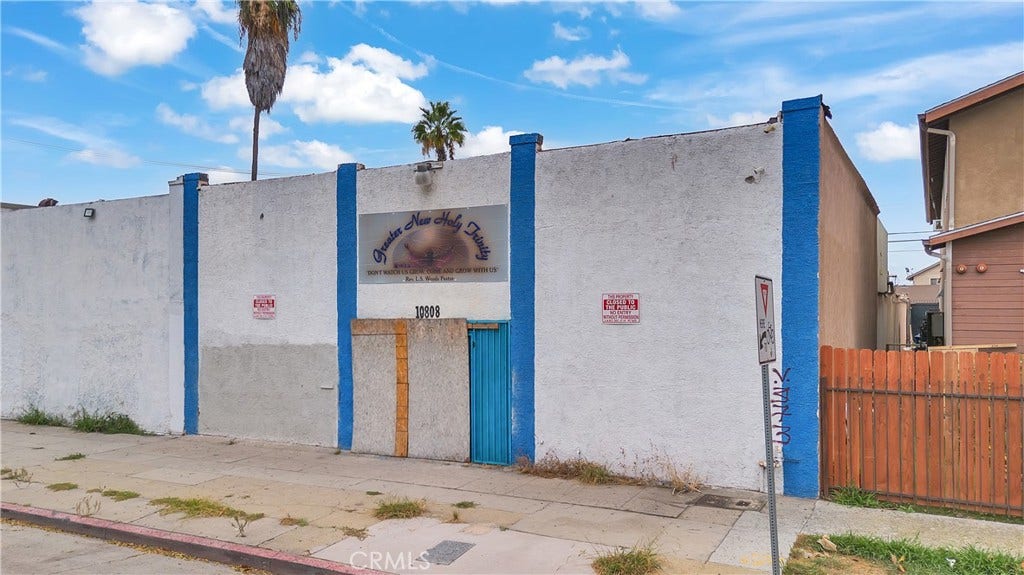 10808 S Broadway, Los Angeles, CA 90061 10808 S Broadway, Los Angeles, CA 90061