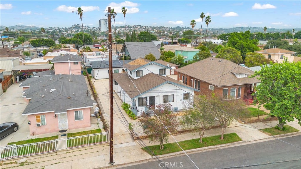 3045 E 5th, Los Angeles, CA 90063 3045 E 5th, Los Angeles, CA 90063