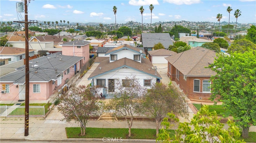 3045 E 5th, Los Angeles, CA 90063 3045 E 5th, Los Angeles, CA 90063