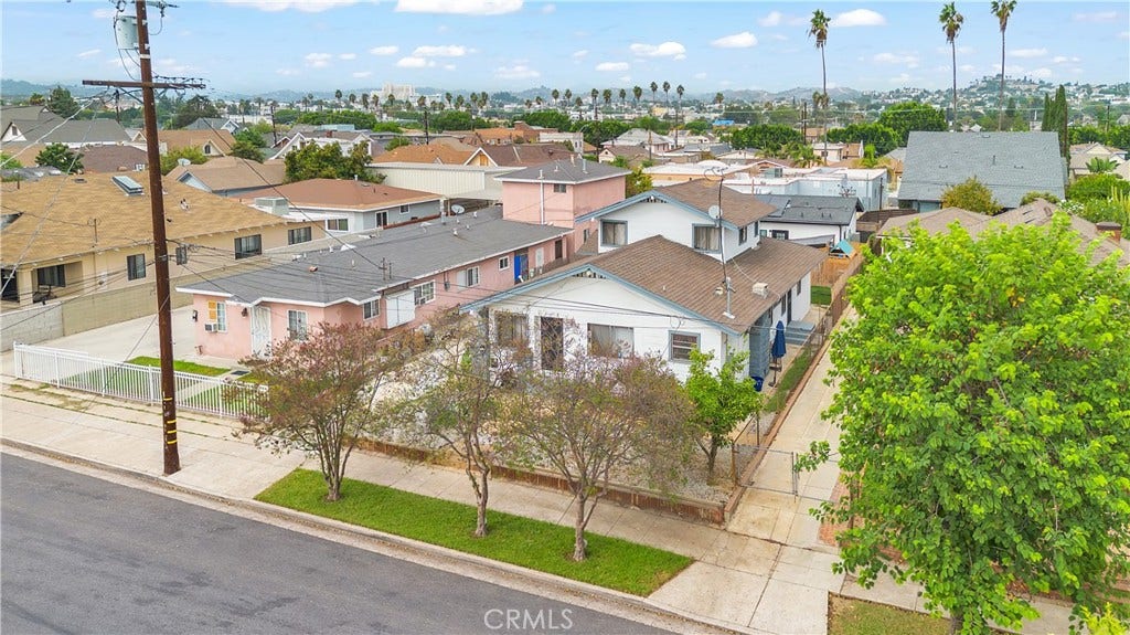 3045 E 5th, Los Angeles, CA 90063 3045 E 5th, Los Angeles, CA 90063