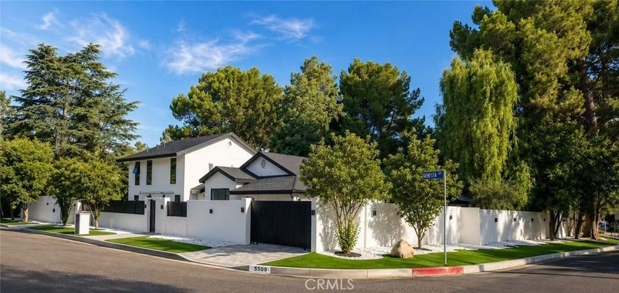 Property photo for 5509 Oakdale, Woodland Hills, CA