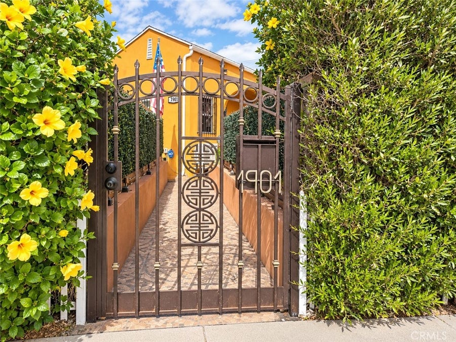 Property photo for 1901 W 64th Street, Los Angeles, CA