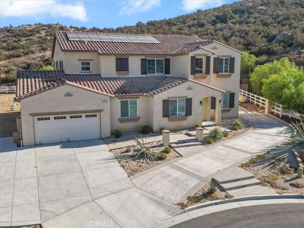 26164 Waldon, Menifee, CA 92584 26164 Waldon, Menifee, CA 92584
