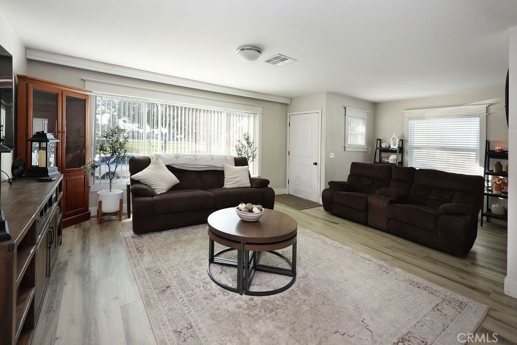 10258 Jersey, Santa Fe Springs, CA 90670 10258 Jersey, Santa Fe Springs, CA 90670