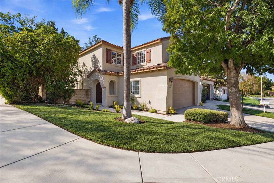 Property photo for 28301 Lobelia, Valencia, CA