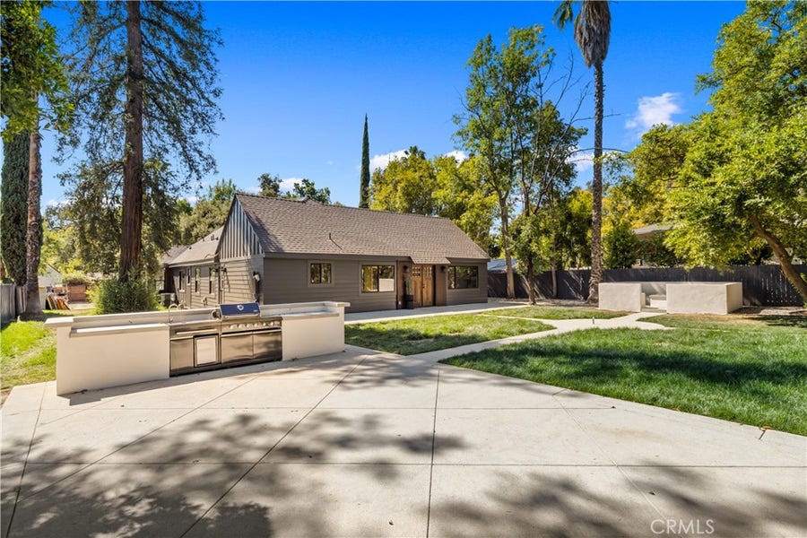 Property photo for 260 Bellefontaine, Pasadena, CA