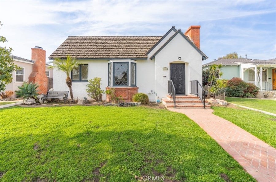 Property photo for 3627 Gardenia Avenue, Long Beach, CA