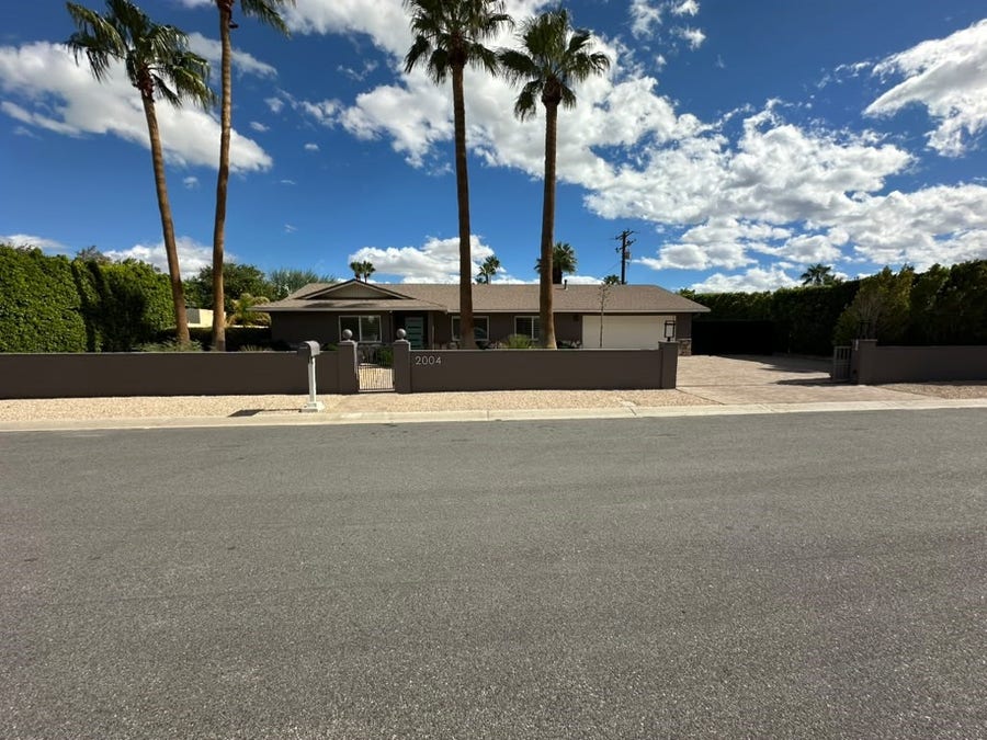 Property photo for 2004 N San Antonio, Palm Springs, CA