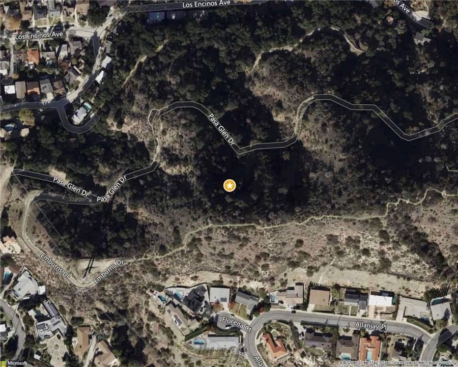 Property photo for 2 Pasa Glen Drive, Glendale, CA