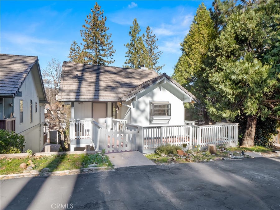 Property photo for 40557 Saddleback Road, Bass Lake, CA