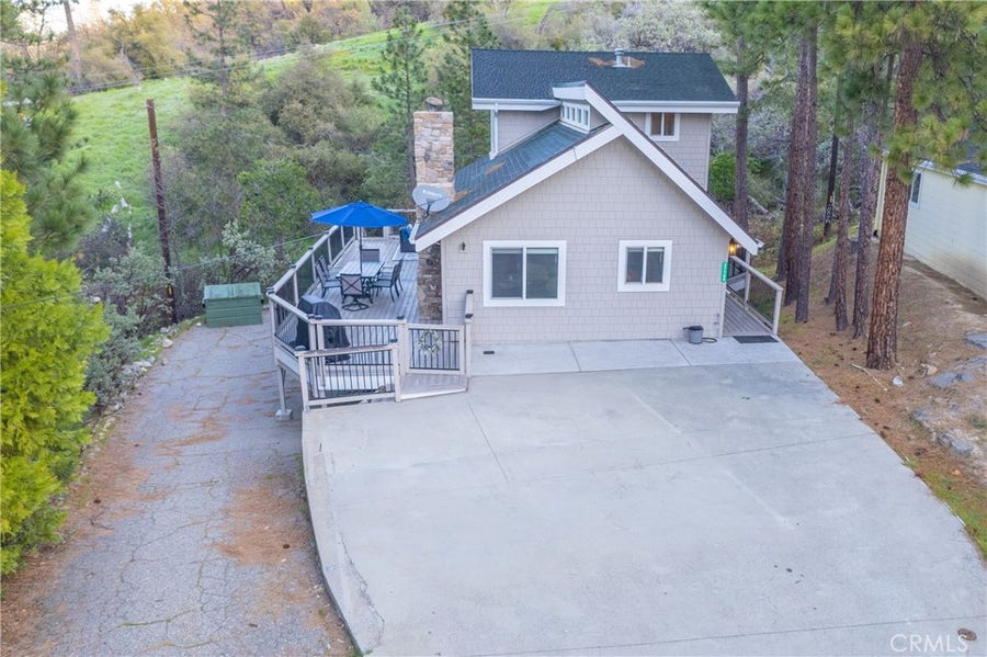 Property photo for 37748 Marina View Drive, Bass Lake, CA