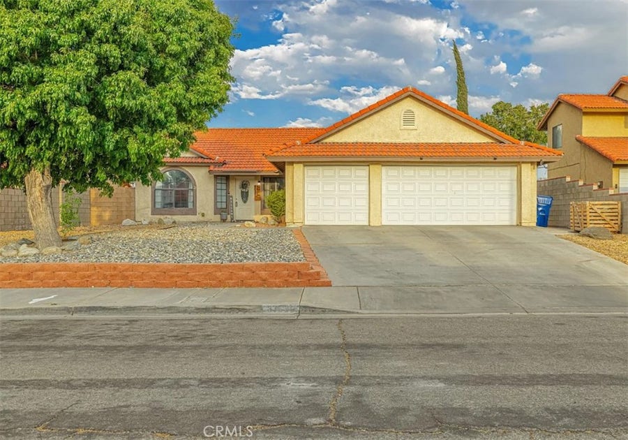 Property photo for 37526 Rose Street, Palmdale, CA