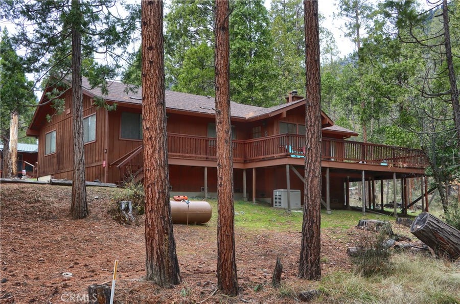 Property photo for 8041 Chilnualna Falls, Wawona, CA