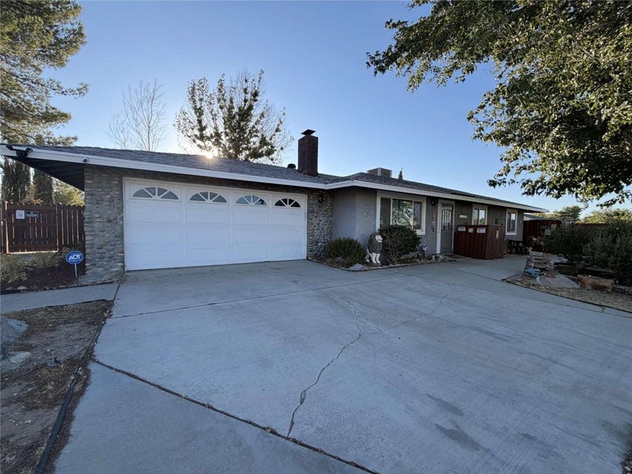 Property photo for 40103 169th Street E, Palmdale, CA