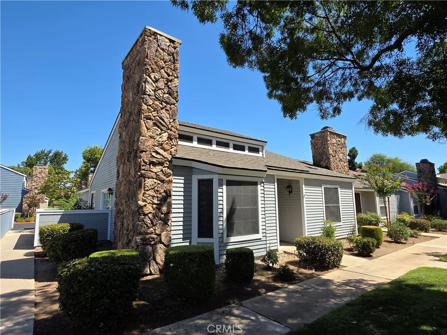 Property photo for 1468 Mayflower Way, Clovis, CA