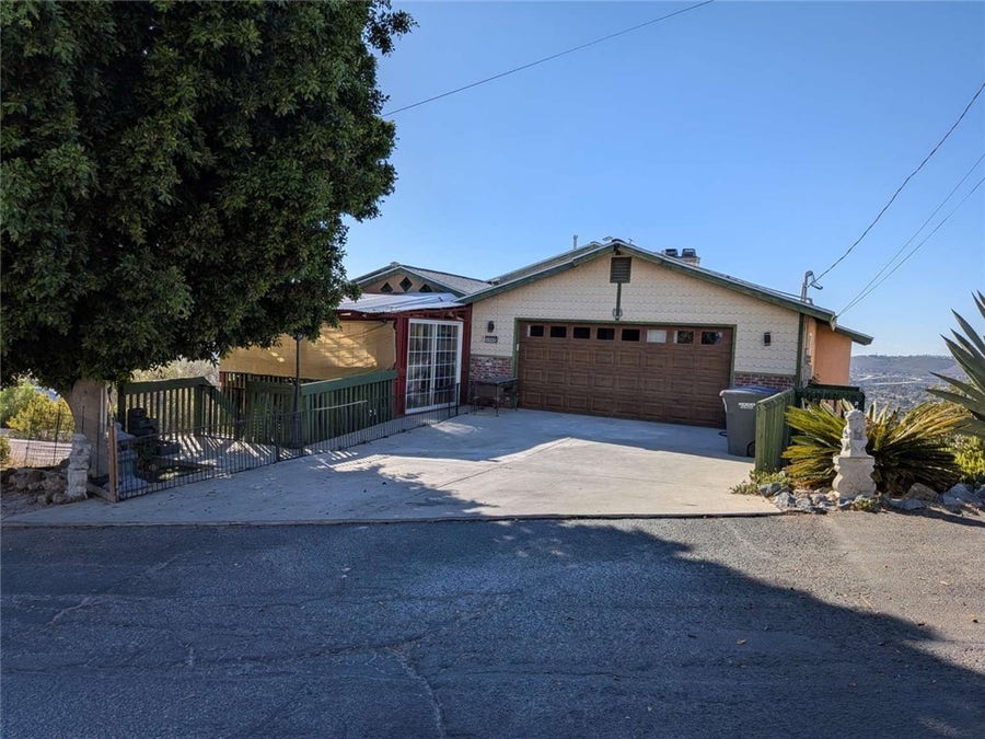 Property photo for 2362 Highview Lane, Spring Valley, CA