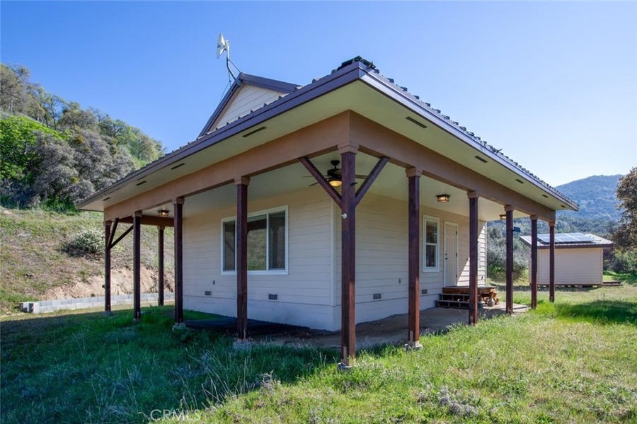 Property photo for 44981 Todd Eymann Road, Miramonte, CA