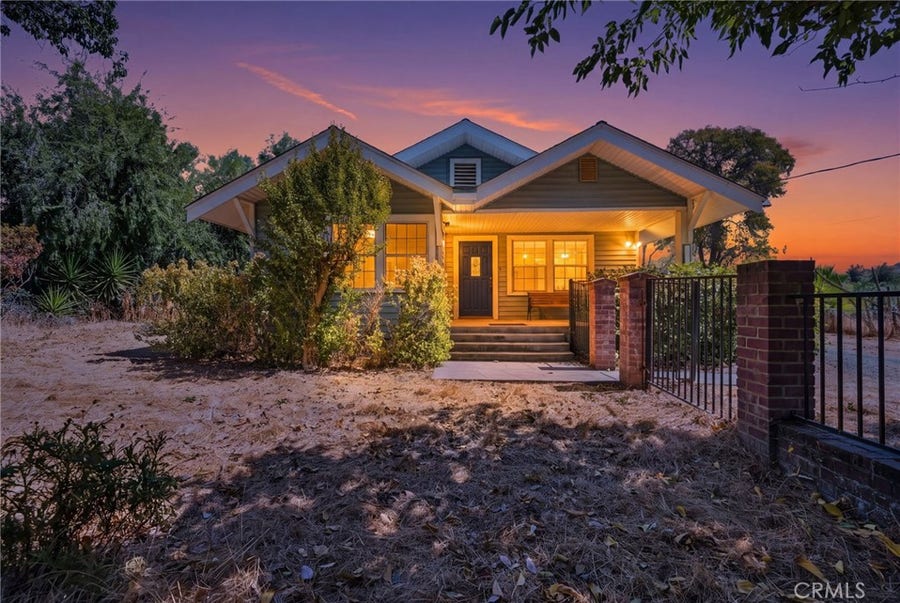 Property photo for 30764 Ave 176, Springville, CA
