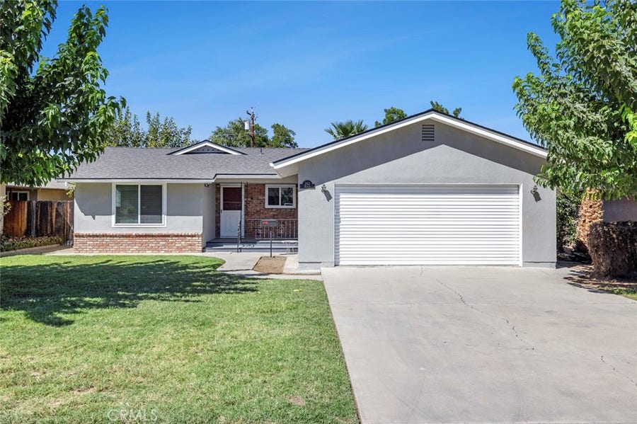 Property photo for 212 Harvard Avenue, Coalinga, CA