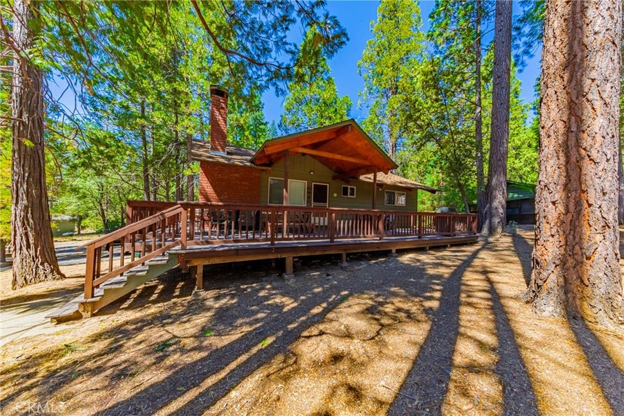 Property photo for 8005 Cedar, Wawona, CA