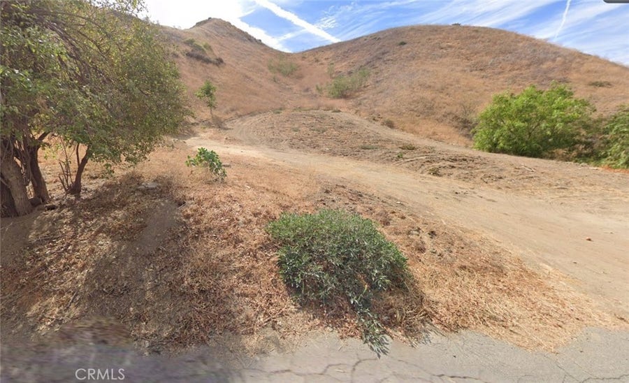 Property photo for 28939 Paradise Road, Val Verde, CA