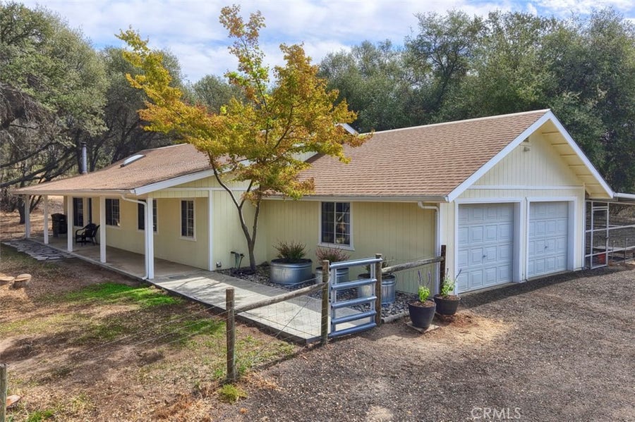 Property photo for 33337 Gold Nugget Court, Coarsegold, CA