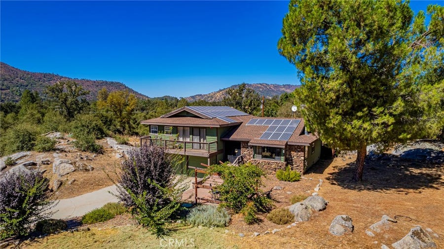 Property photo for 41133 Highway 49, Oakhurst, CA