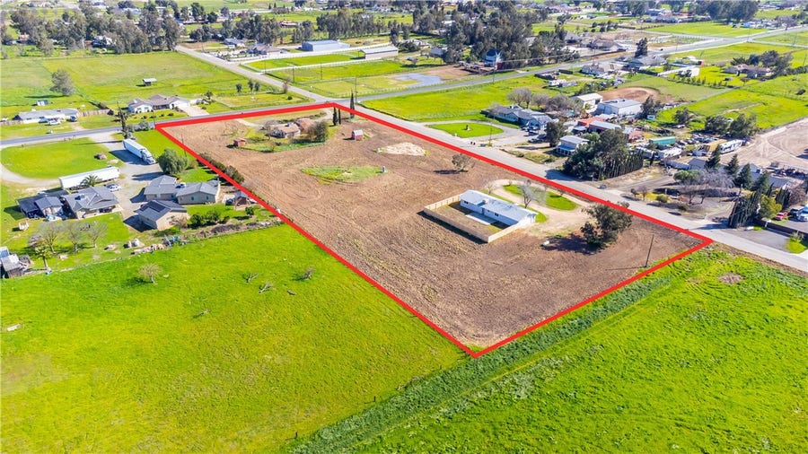 Property photo for 34937 Avenue 13 1/2, Madera, CA