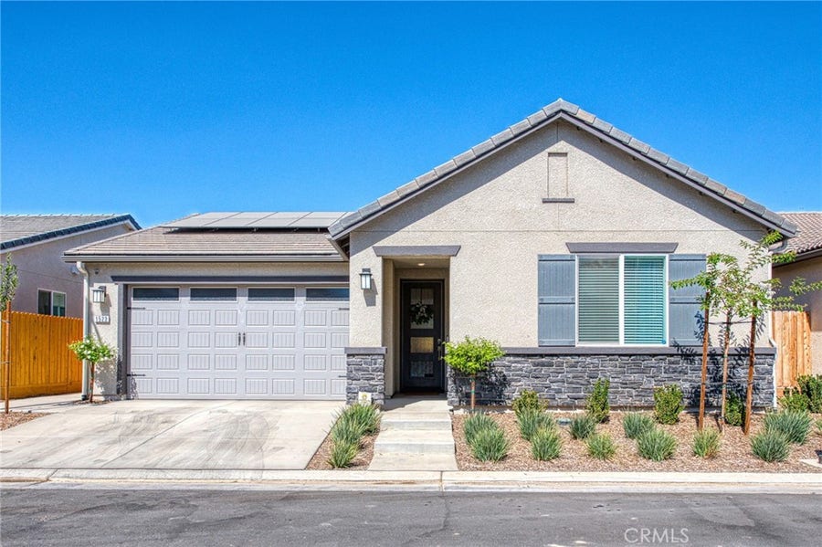 Property photo for 1523 Bloom Ln, Clovis, CA