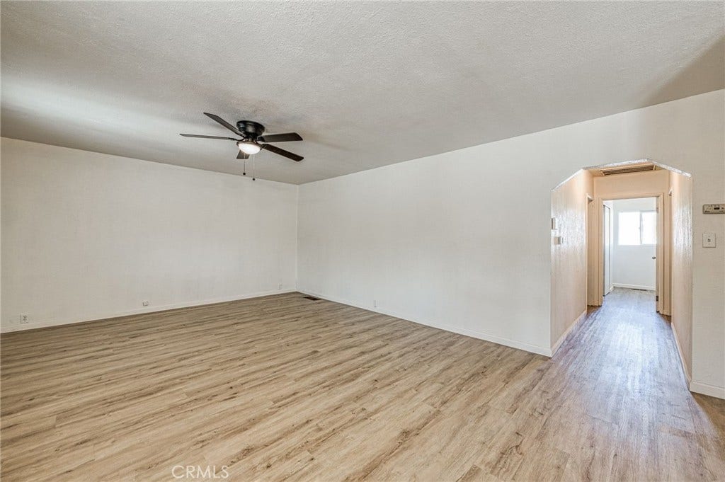 2146 W Dudley, #2, Fresno, CA 93728 2146 W Dudley, #2, Fresno, CA 93728