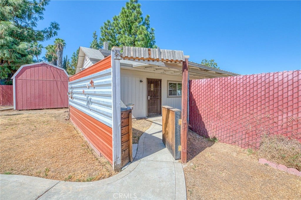 2146 W Dudley, #2, Fresno, CA 93728 Front to the ADU