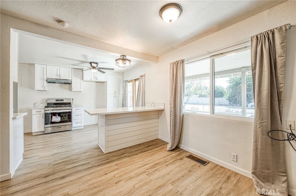 2146 W Dudley, #2, Fresno, CA 93728 2146 W Dudley, #2, Fresno, CA 93728