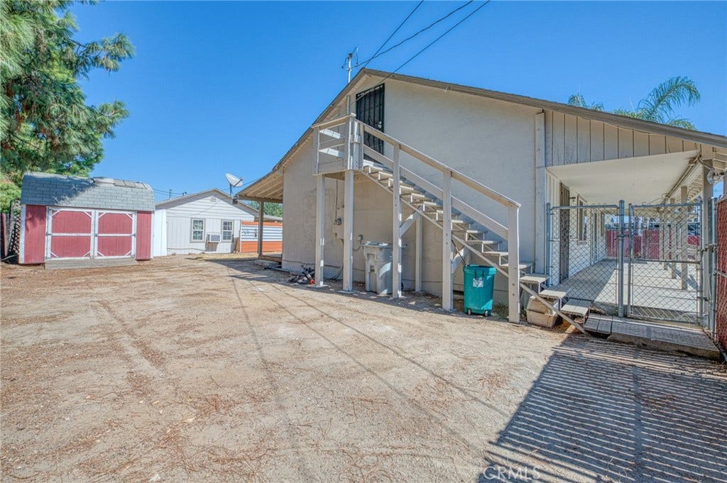 2146 W Dudley, #2, Fresno, CA 93728 2146 W Dudley, #2, Fresno, CA 93728