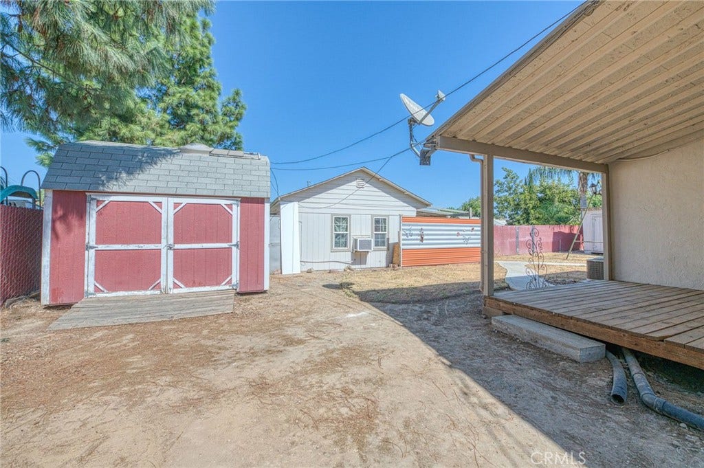2146 W Dudley, #2, Fresno, CA 93728 2146 W Dudley, #2, Fresno, CA 93728