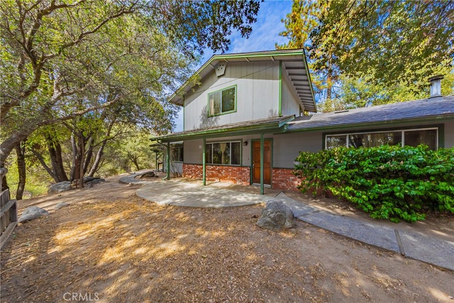Property photo for 42634 Springwood, Oakhurst, CA