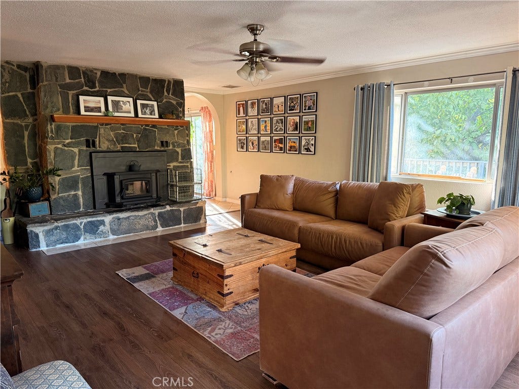 49714 Pierce, Oakhurst, CA 93644 49714 Pierce, Oakhurst, CA 93644
